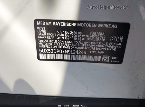 5UX53DP07N9L24249 2022 BMW X3 White Engine compartment view