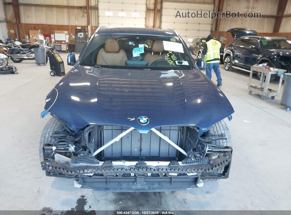 5UX53DP0XN9J50225 2022 BMW X3 Синий Вид задней части салона