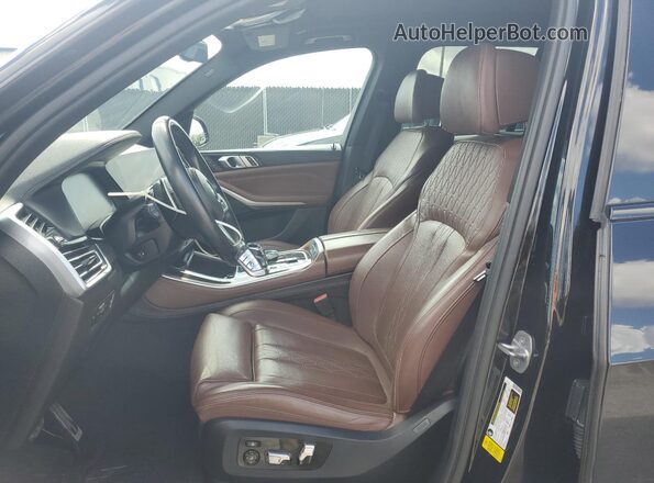 5UXCR4C01L9B61626 2020 BMW X5 Black Вид салону спереду