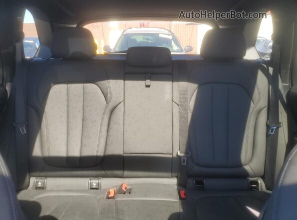 5UXCR4C01LLT18667 2020 BMW X5 Gray Вид задньої частини салону