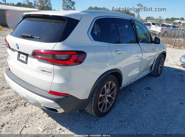 5UXCR4C02M9G43393 2021 BMW X5 Белый 