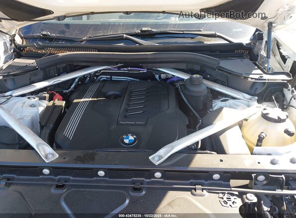 5UXCR4C02M9G43393 2021 BMW X5 Белый 