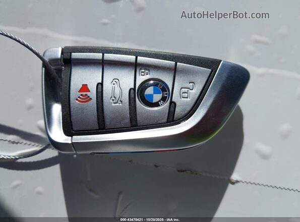 5UXCR4C03LLT19920 2020 BMW X5 Black Вид панелі приладів