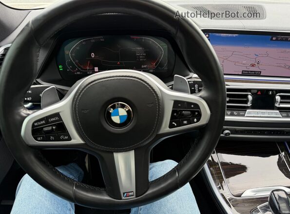 5UXCR4C05LLT19644 2020 BMW X5 White Front interior view