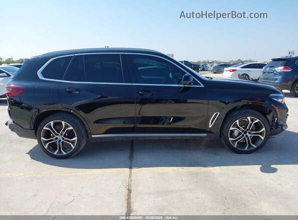 5UXCR4C08P9P71705 2023 BMW X5 Black Вид щитка приладів