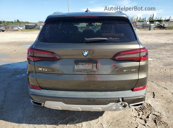 5UXCR4C0XM9F58768 2021 BMW X5 Green Вид ззаду