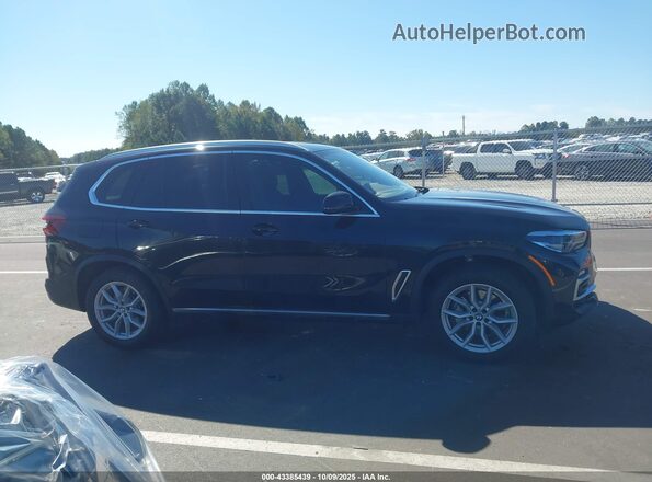 5UXCR6C09LLL83214 2020 BMW X5 Black Widok wnętrza z tyłu