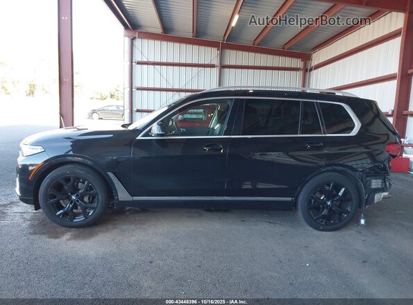 5UXCW2C00M9H49788 2021 BMW X7 Black 