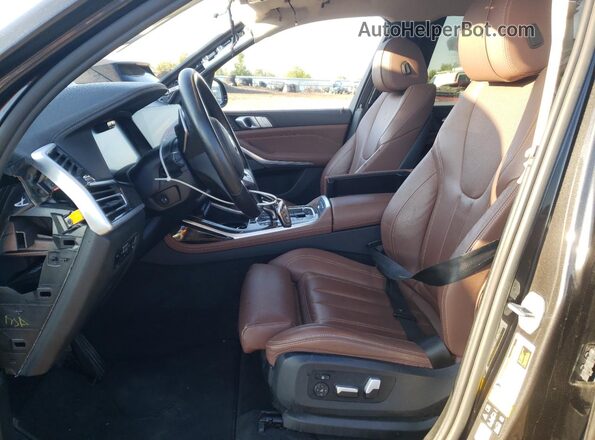 5UXCW2C01M9E76067 2021 BMW X7 Black Vista interior delantera