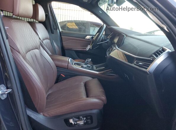 5UXCW2C04L9C57487 2020 BMW X7 Charcoal Vista interior delantera