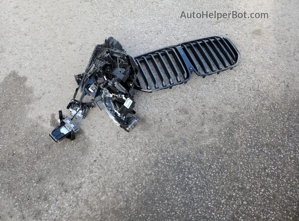 5UXCW2C06M9F30415 2021 BMW X7 Black Widok naklejki z numerem VIN