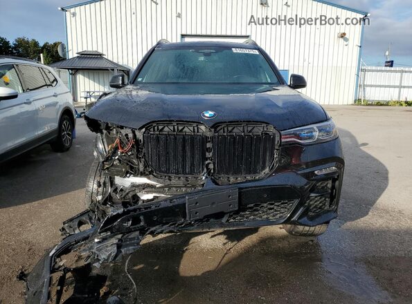 5UXCW2C06M9F30415 2021 BMW X7 Black Widok z przodu