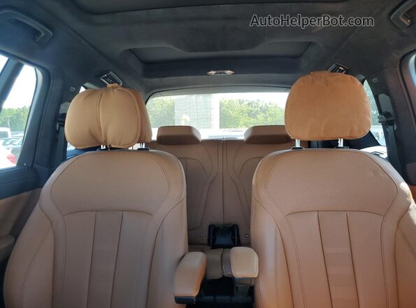 5UXCW2C06M9H09425 2021 BMW X7 Blue Հետևի նստատեղերի տեսք