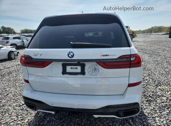 5UXCW2C06N9K57071 2022 BMW X7 White Rear view
