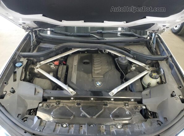 5UXCW2C07L9A01926 2020 BMW X7 White 