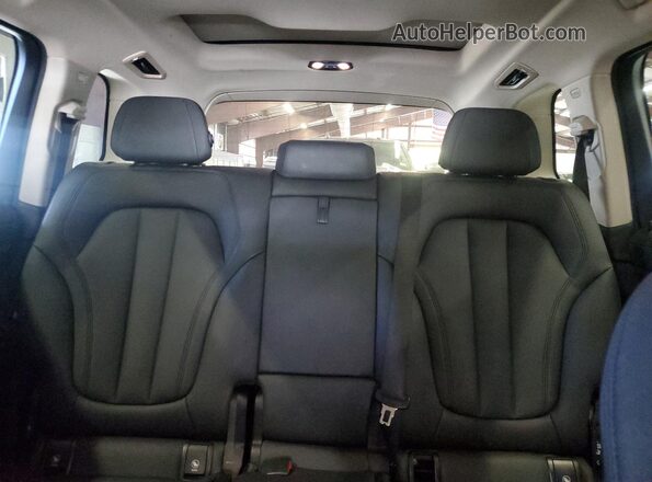 5UXCW2C07L9A01926 2020 BMW X7 White 