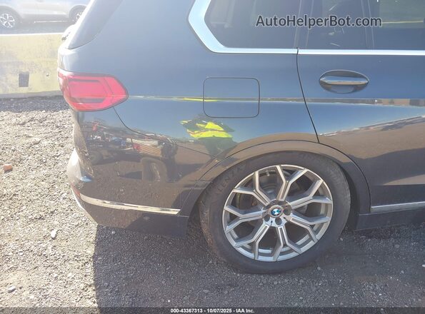5UXCW2C53KL087374 2019 BMW X7 Gray 