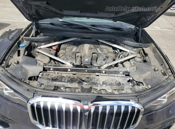 5UXCX4C52KLS38522 2019 BMW X7 Gray Vista del compartimento del motor