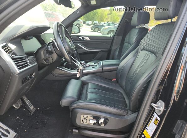 5UXCX6C01N9M94359 2022 BMW X7 Black 