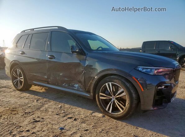 5UXCX6C04N9N00722 2022 BMW X7 Gray Front right