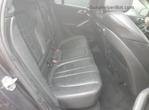 5UXCY4C08L9C65386 2020 BMW X6 Угольный Вид задней части салона