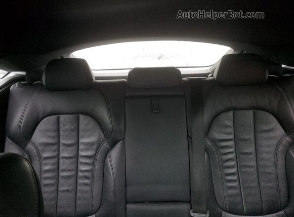 5UXCY4C08L9C65386 2020 BMW X6 Угольный Вид задних сидений