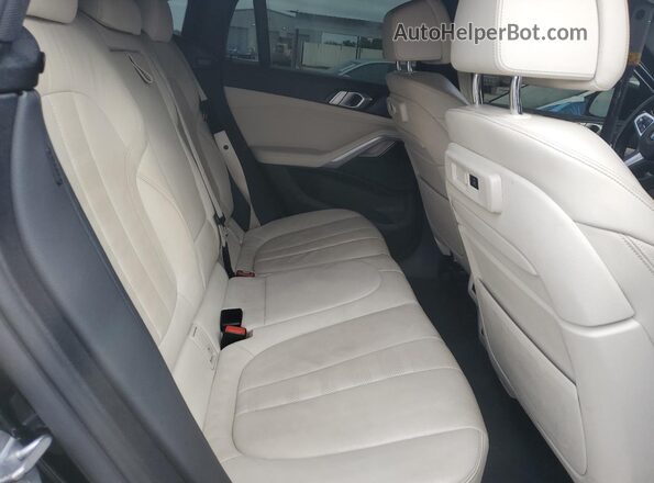5UXCY6C01L9C49574 2020 BMW X6 Blue Вид задньої частини салону