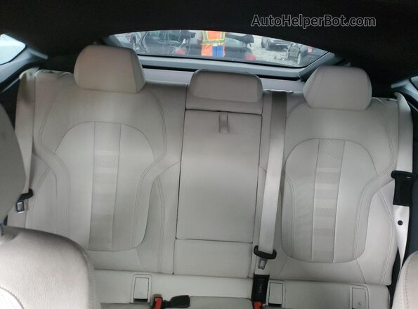 5UXCY6C01L9C49574 2020 BMW X6 Blue Вид задніх сидінь