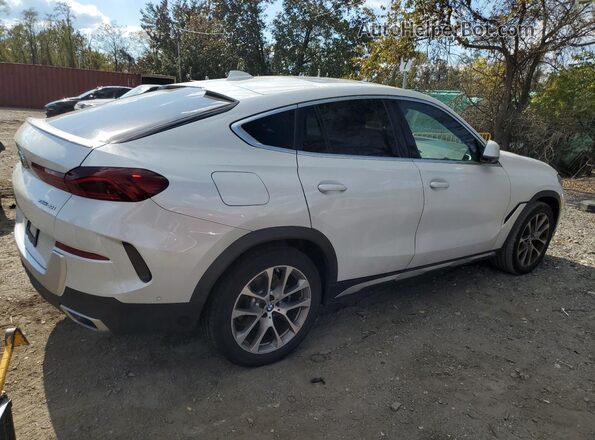 5UXCY6C05L9D46440 2020 BMW X6 White Przód prawy