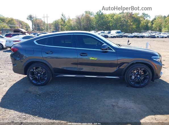 5UXCY6C05M9G43855 2021 BMW X6 Gray Вид задньої частини салону