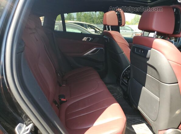 5UXCY6C06M9E91598 2021 BMW X6 Black Вид задньої частини салону