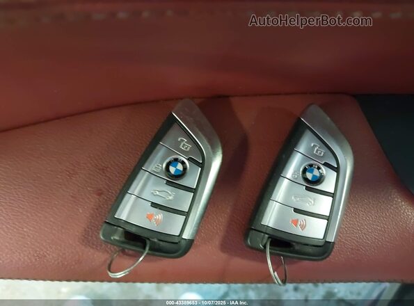 5UXCY6C07N9M83976 2022 BMW X6 Gray Widok deski rozdzielczej