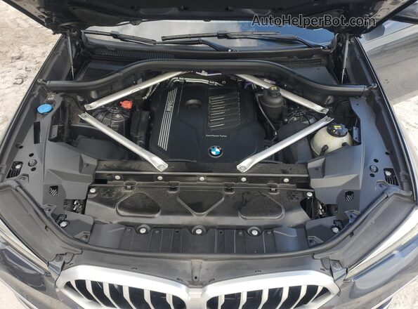 5UXCY6C08N9K50110 2022 BMW X6 Gray ძრავის განყოფილების ხედი