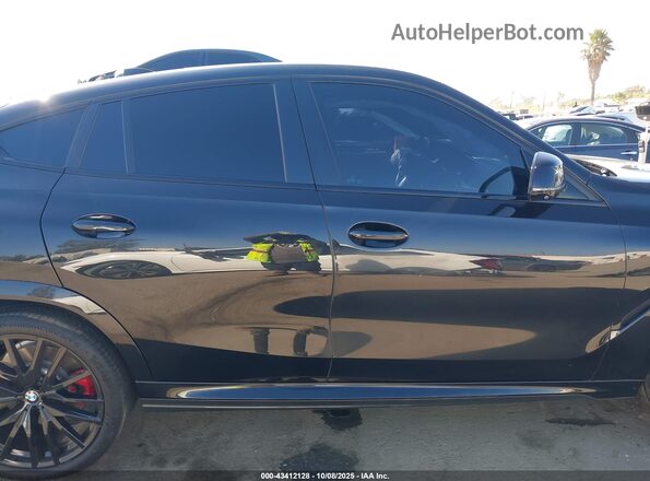5UXCY8C03M9E15204 2021 BMW X6 Black Вид задньої частини салону