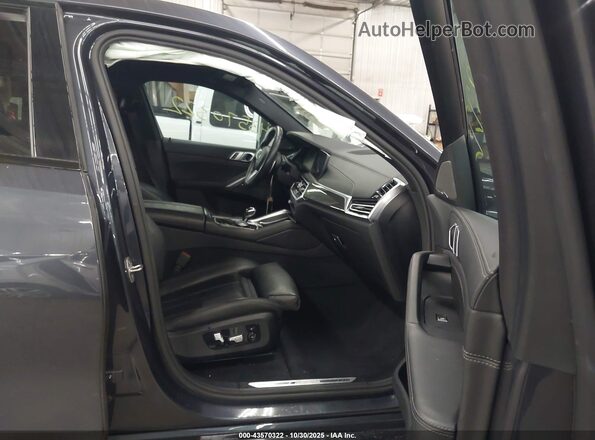 5UXCY8C08L9B21778 2020 BMW X6 Blue წინა სალონის ხედი