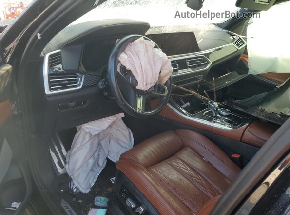 5UXJU4C08P9P89935 2023 BMW X5 Black Vista del salpicadero