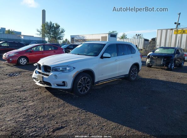 5UXKT0C39H0V97410 2017 BMW X5 Белый Передняя левая четверть