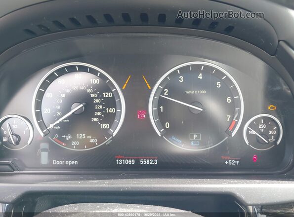 5UXKT0C56G0S75677 2016 BMW X5 Белый Вид задних сидений