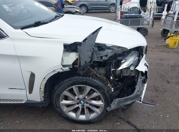 5UXKU2C52G0N79579 2016 BMW X6 White 