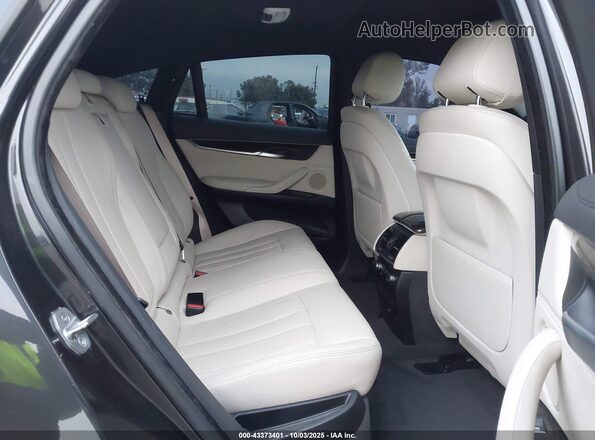 5UXKU2C54J0X50632 2018 BMW X6 Gray VIN კოდის სტიკერის ხედი