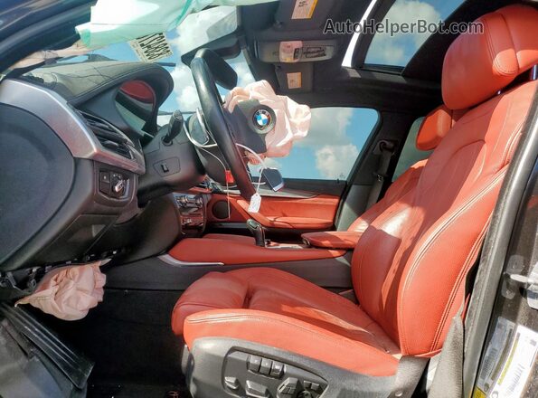 5UXKU6C5XH0S99594 2017 BMW X6 Charcoal Вид салону спереду