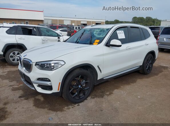5UXTY3C00M9D90801 2021 BMW X3 White Front left