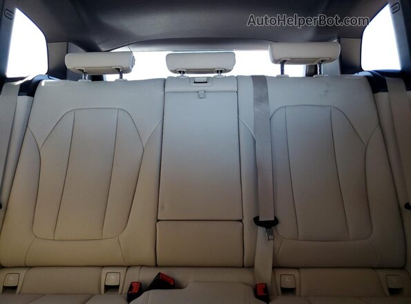 5UXTY3C01L9D53111 2020 BMW X3 Black Vista de los asientos traseros