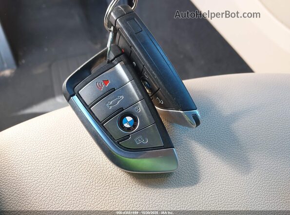 5UXTY3C06LLU70666 2020 BMW X3 Black Widok deski rozdzielczej