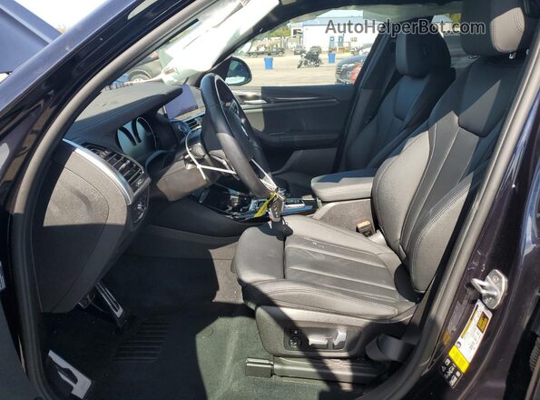5UXTY5C00L9B93105 2020 BMW X3 Blue Widok wnętrza z przodu