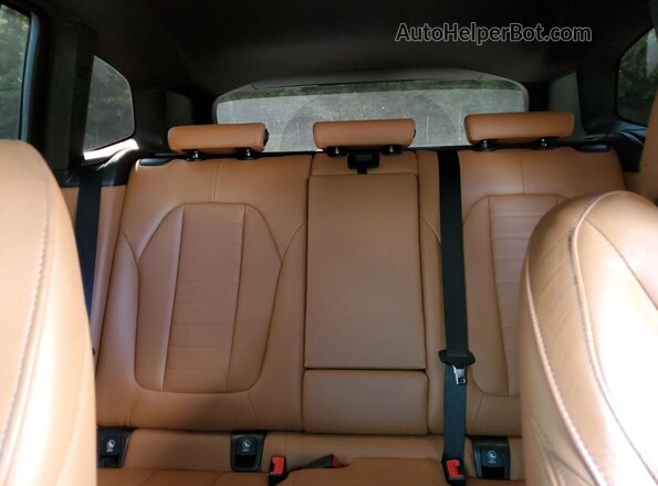 5UXTY5C01L9C08744 2020 BMW X3 Black Widok tylnych siedzeń