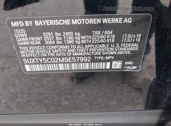 5UXTY5C02M9E57992 2021 BMW X3 Black Engine compartment view