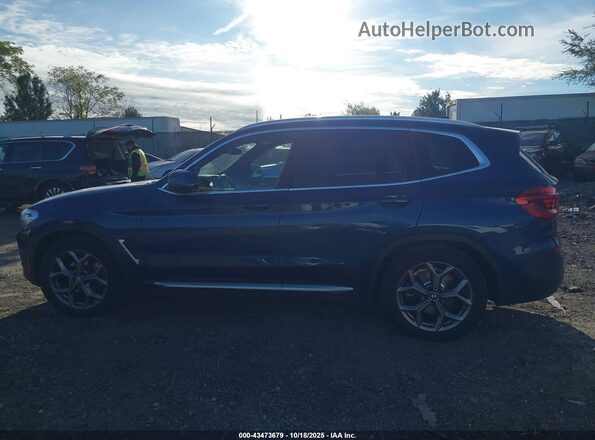 5UXTY5C03M9G06331 2021 BMW X3 Blue სალონის 360-გრადუსიანი ხედი