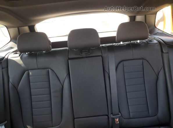 5UXTY5C04L9B74721 2020 BMW X3 Black Հետևի նստատեղերի տեսք