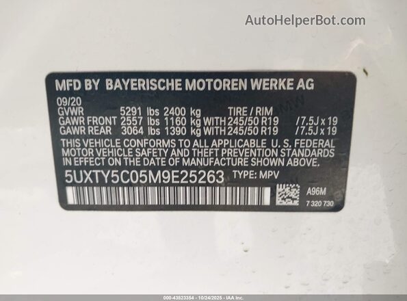 5UXTY5C05M9E25263 2021 BMW X3 White ძრავის განყოფილების ხედი